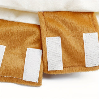 Haustierkostüm im Hot-Dog-Stil