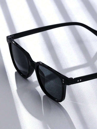 Stilvolle Schwarze Sonnenbrille für Herren