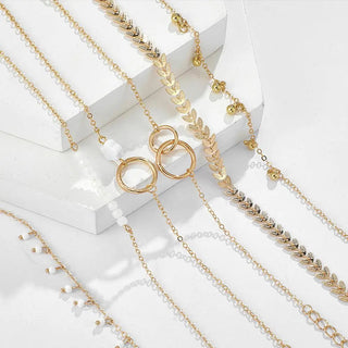 Armband Damen – Mehrteiliges Schmuck-Set mit Feinen Details zum Kombinieren