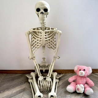 Bewegliche Halloween-Skelett-Dekoration