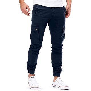 Moderne Herren-Cargohose | Zulaufendes Bein