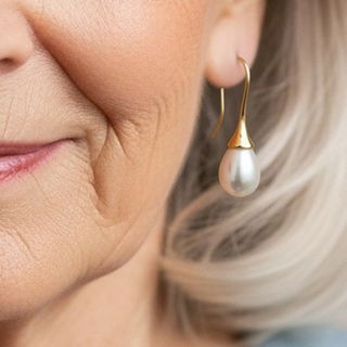 Elegante Perlen Hängeohrringe für Damen – Goldfarbene Ohrringe mit Tropfenperle