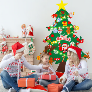 Interaktives Weihnachtsbaum-Set für Kinder