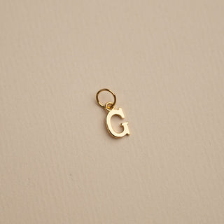 Damen Halskette mit Buchstaben – Initialen Kette mit Mehreren Anhängern in Goldoptik