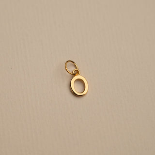 Damen Halskette mit Buchstaben – Initialen Kette mit Mehreren Anhängern in Goldoptik